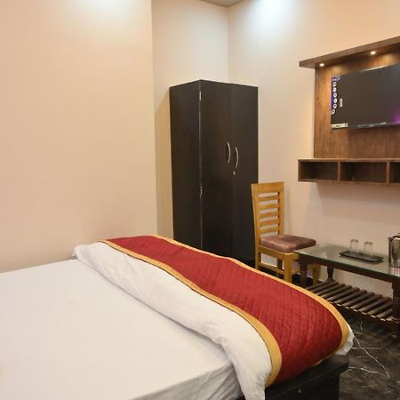 Hotel Ps Residency Varanasi Luaran gambar